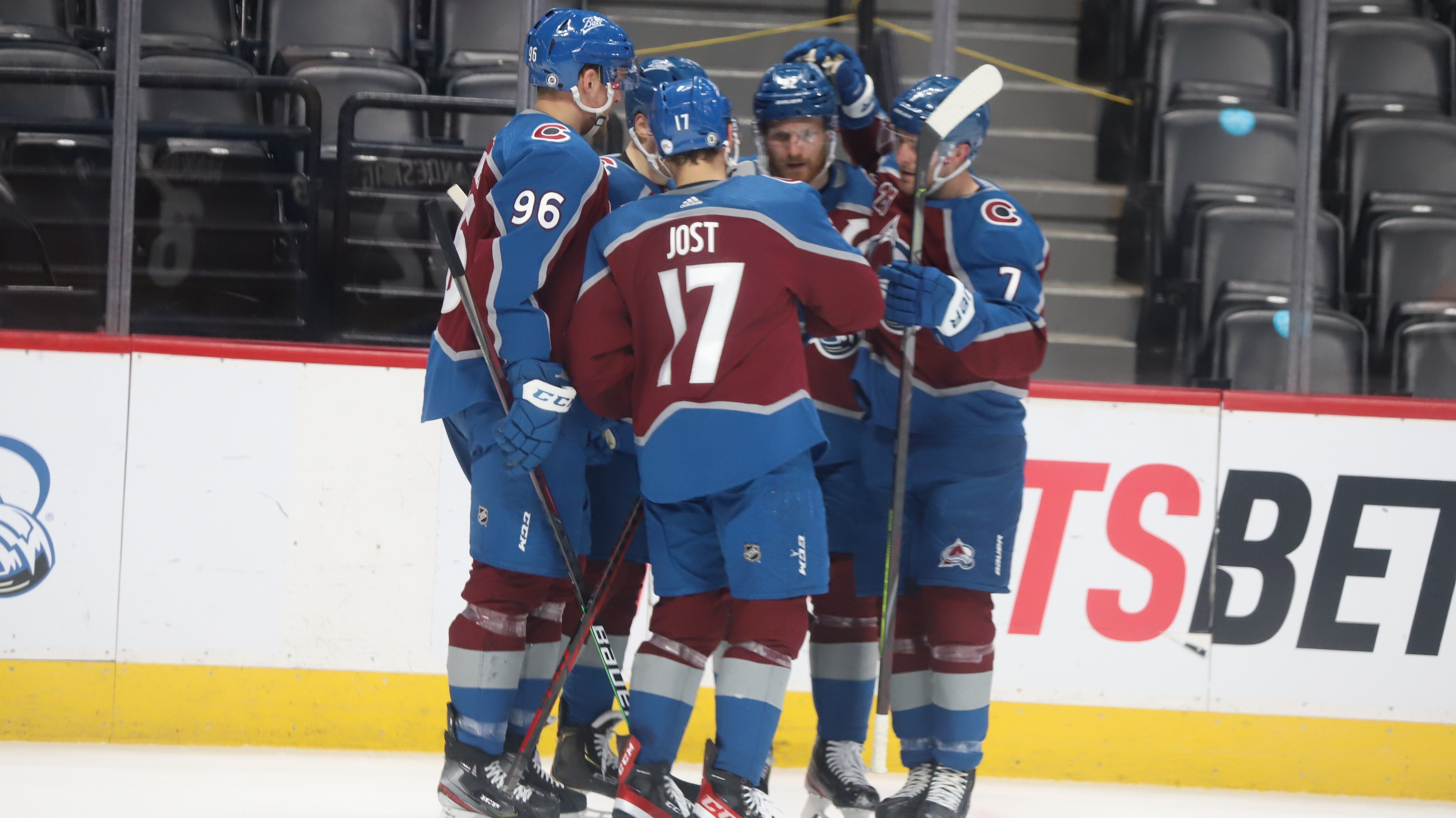 Avs celebration Kings.png